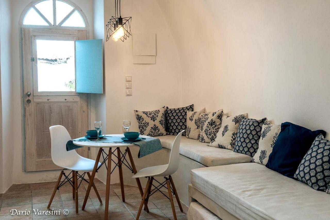 Santorinian Lava House Villa Pyrgos Kallistis Bagian luar foto
